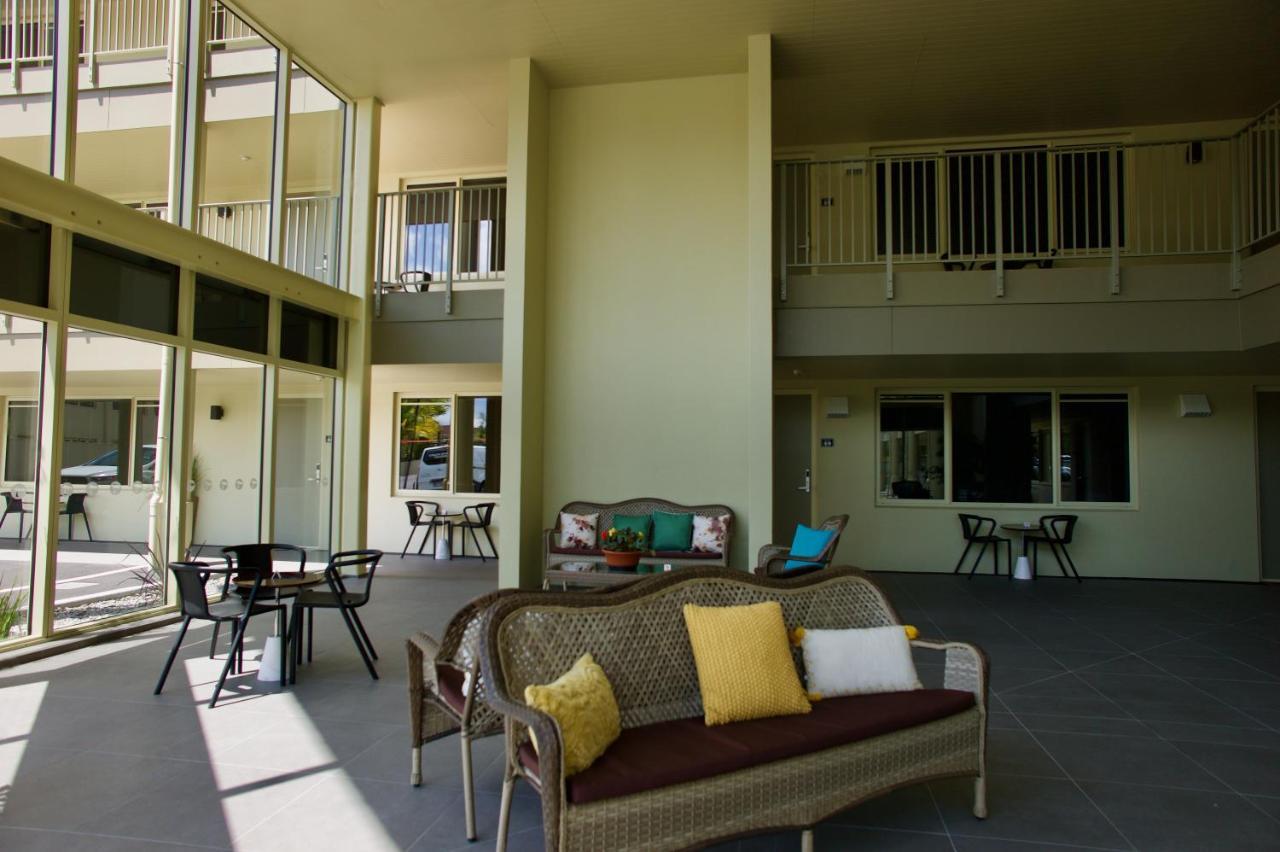 רוטורואה Regal Palms Resort מראה חיצוני תמונה The interior of the building